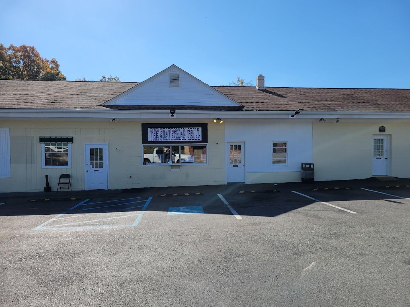 Statesman Grill